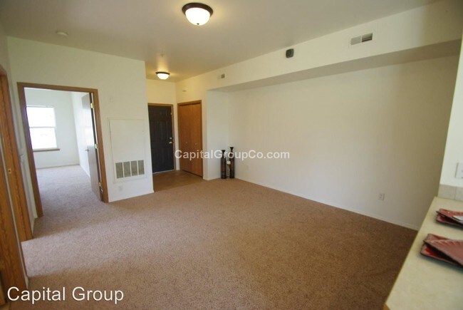 Foto del edificio - 2216 E Whispering Willow Ln