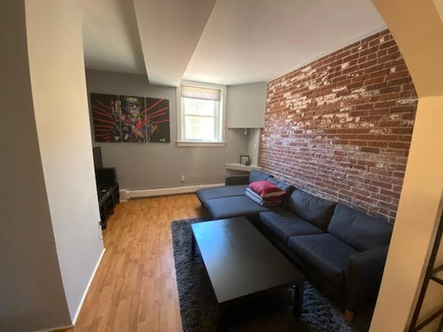 Building Photo - 108 W Byers Pl
