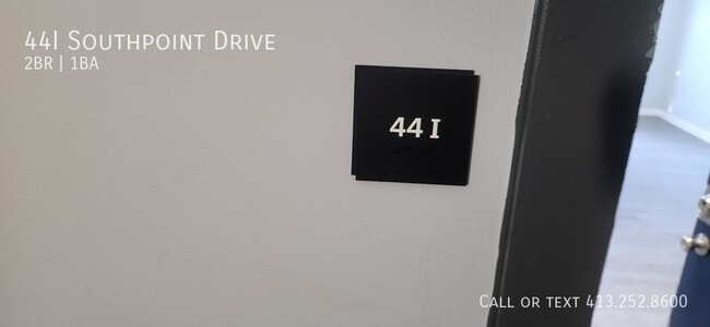 Photo - 44 Southpoint Dr Apartment