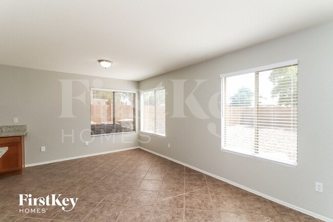 Foto del edificio - 9351 W Palmer Dr