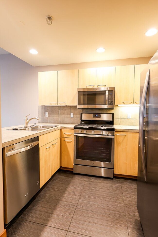 Foto del edificio - Charming 1 bdrm 1 bath Condo in Downtown V...