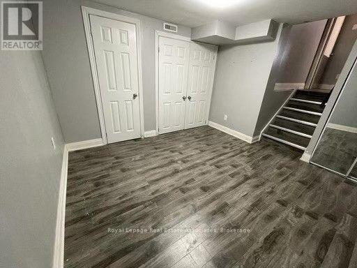 Building Photo - 160 Darras Ct