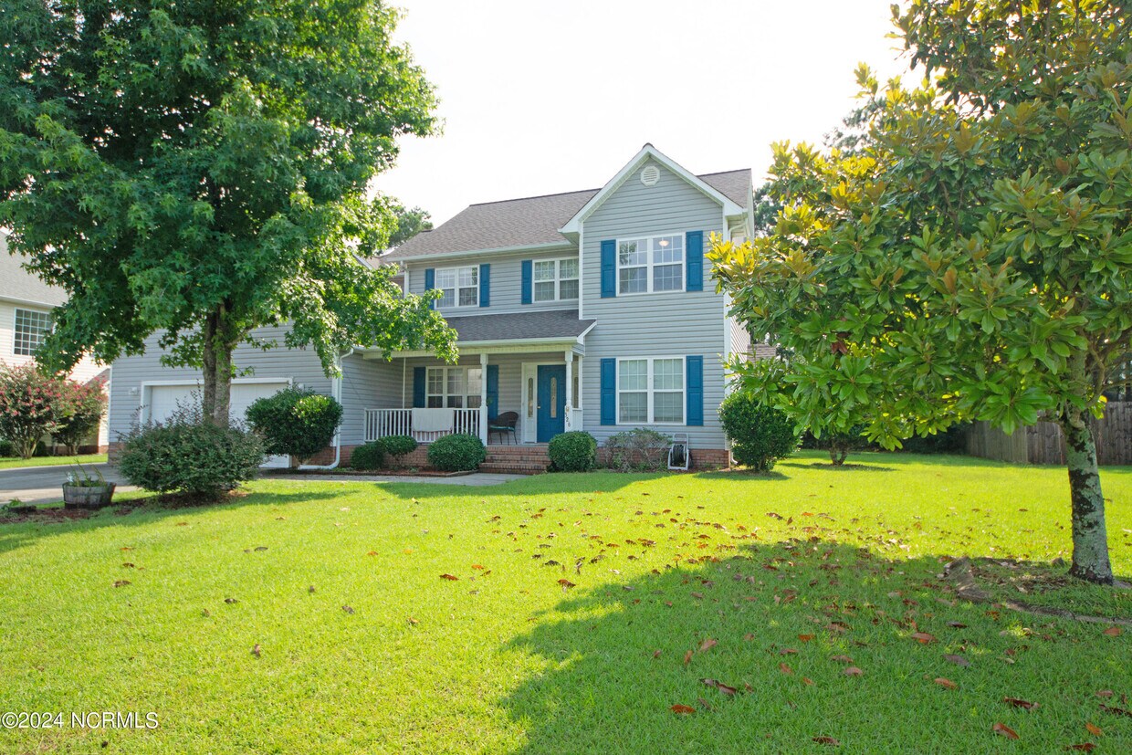 Primary Photo - 326 Foster Creek Rd