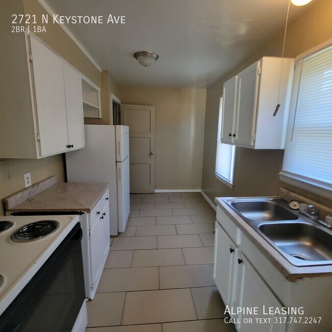 Foto del edificio - 2721 N Keystone Ave