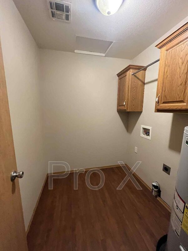 Foto del edificio - 4575 E Zora St