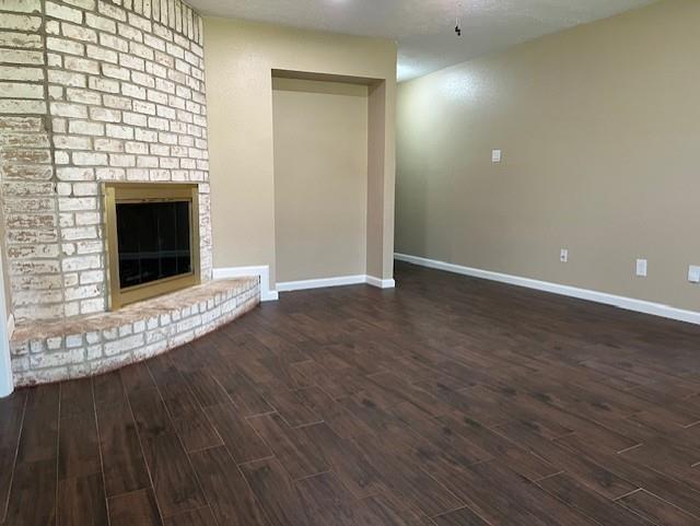 Foto del edificio - 7654 Winkle Wood Ln