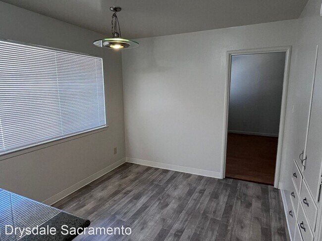 Building Photo - 2 br, 1 bath House - 1130 Agatha Way