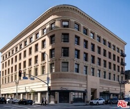 Building Photo - 257 S Spring St