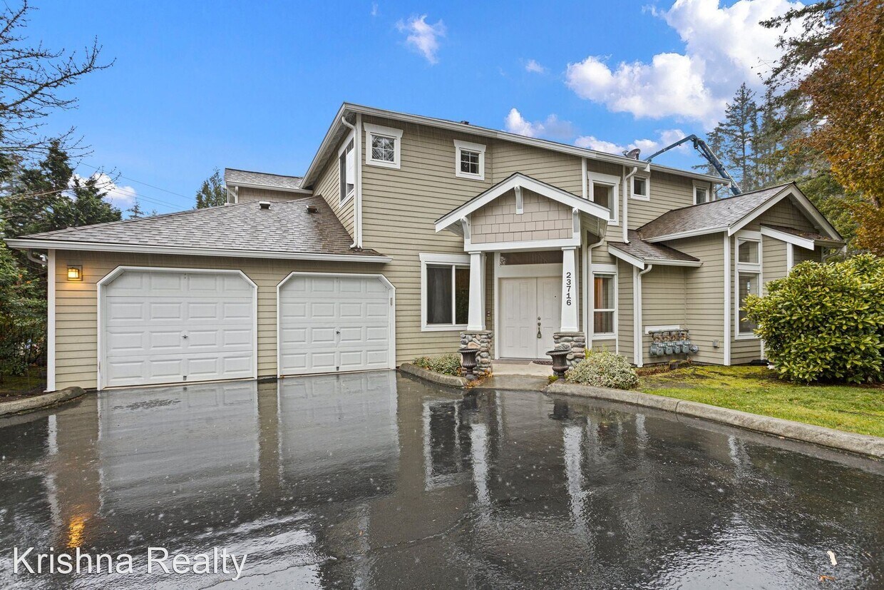 2 br, 2.5 bath House 23716 SE 36th Ln House Rental in Issaquah, WA