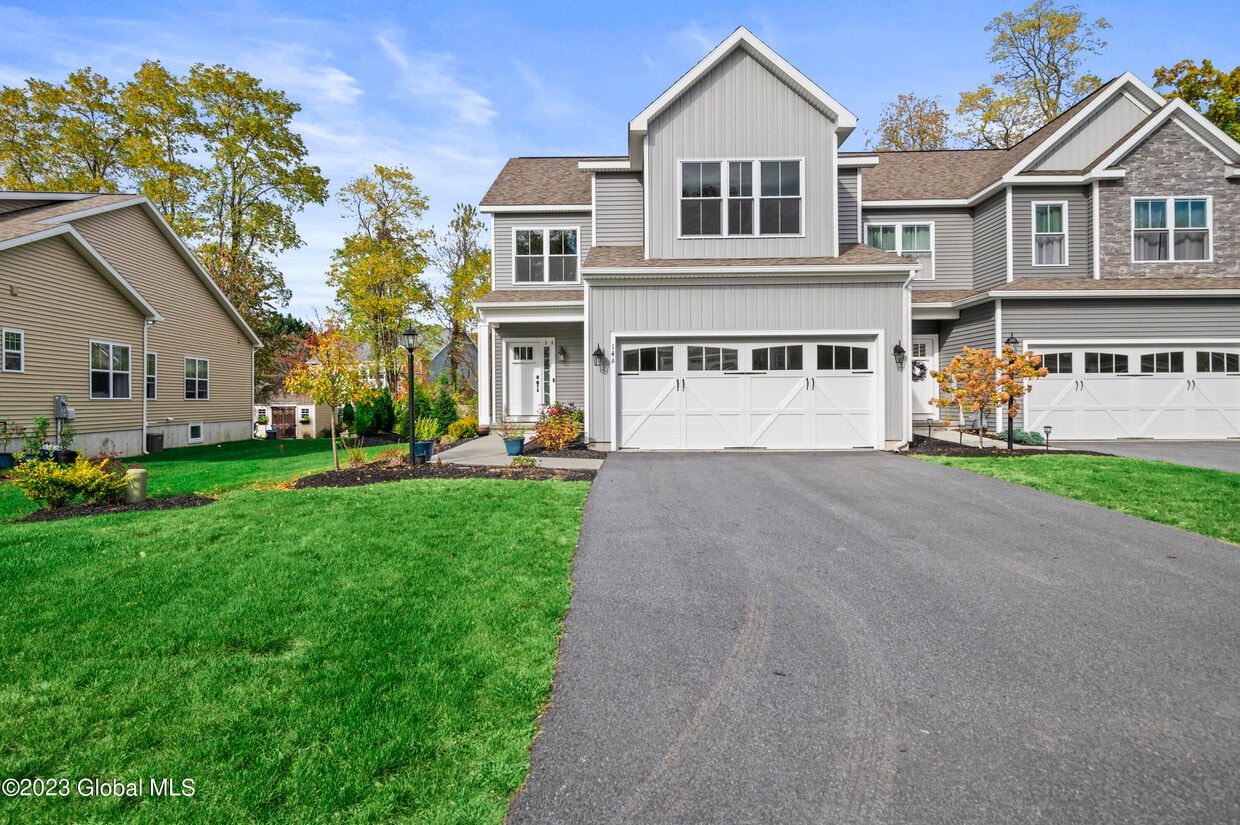 14 Idared Ln, Clifton Park, NY 12065 Townhome Rentals in Clifton Park