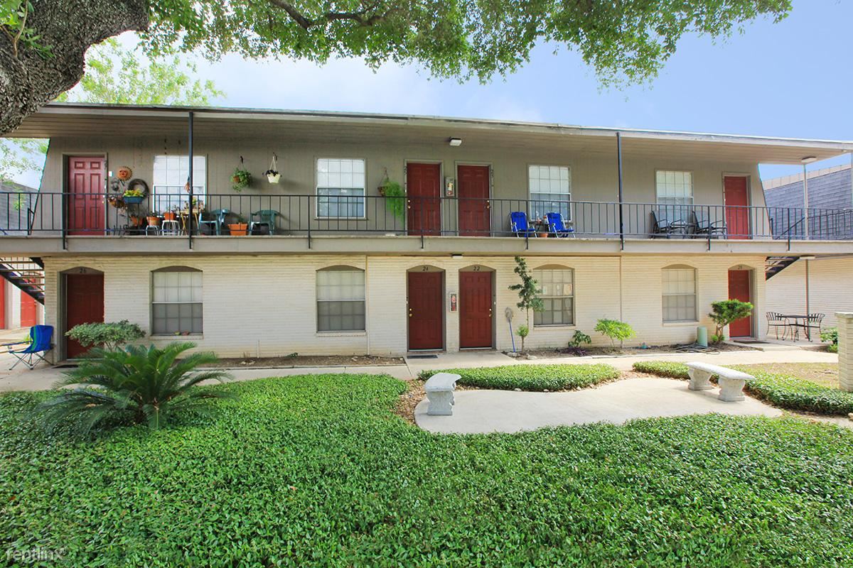 Foto del edificio - 8315 N Vandiver Rd