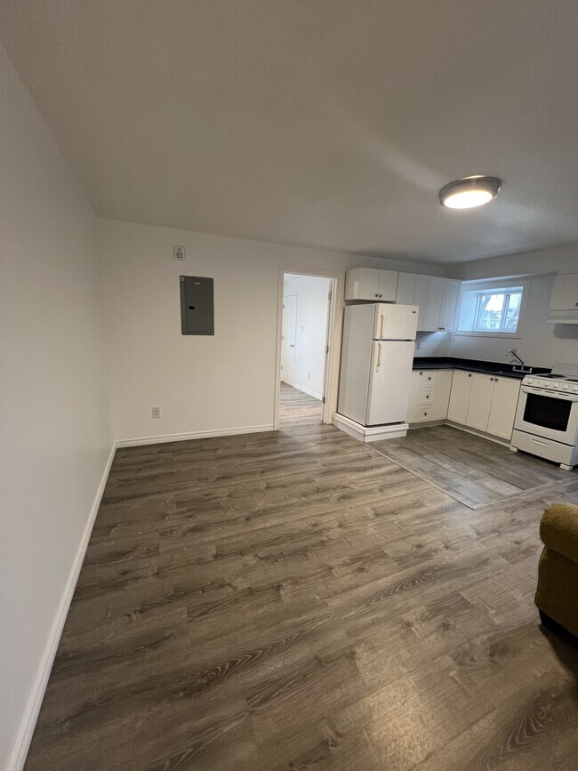 Photo du bâtiment - 625 Borthwick Ave