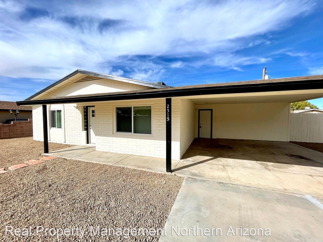 Primary Photo - 3 br, 2 bath House - 2515 Valentine Ave.