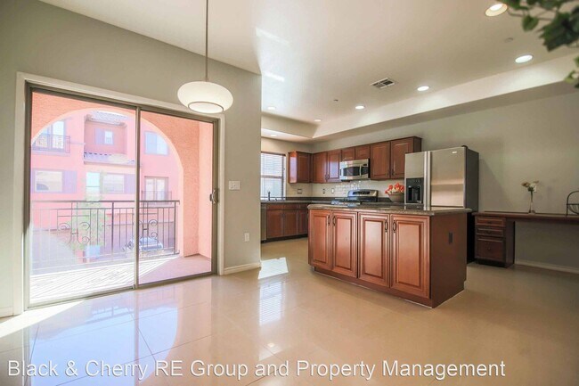 Foto del edificio - 3 br, 3.5 bath House - 1053 Via Prato Lane