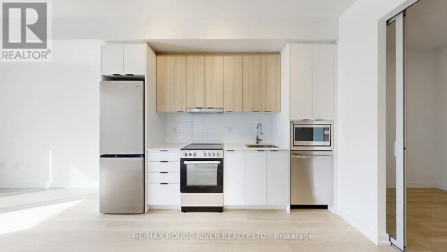 Building Photo - 9751 Markham Rd