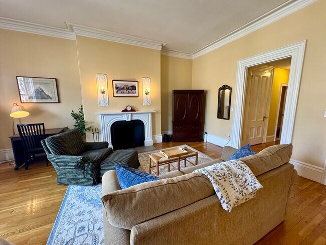 Foto del edificio - 169 Beacon St