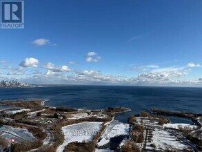 Building Photo - 2230 Lake Shore Blvd W