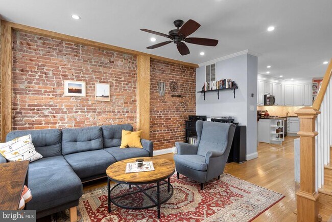Foto del edificio - 1417 1st St NW