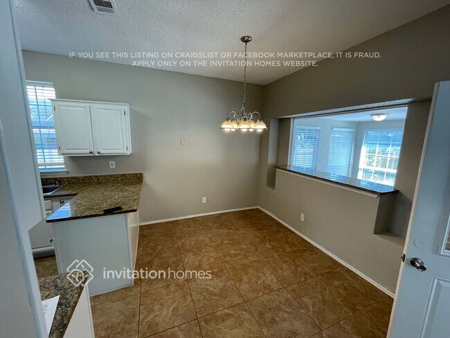 Foto del edificio - 1616 Barclay Dr