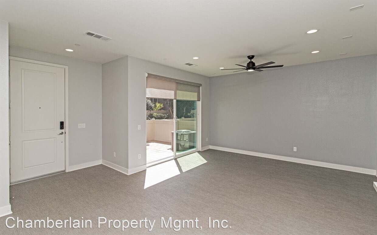 2 br, 2.5 bath House 3138 Asto Place House for Rent in Carlsbad, CA