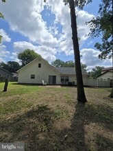 Building Photo - 1136 Hamlin Rd
