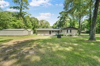 Building Photo - 23807 Red Oak Dr