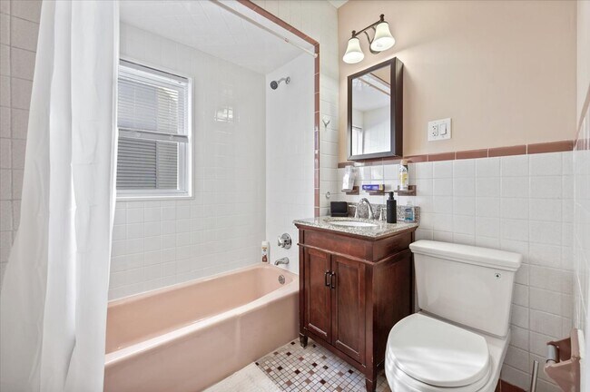 Foto del edificio - 9 Wilshire St