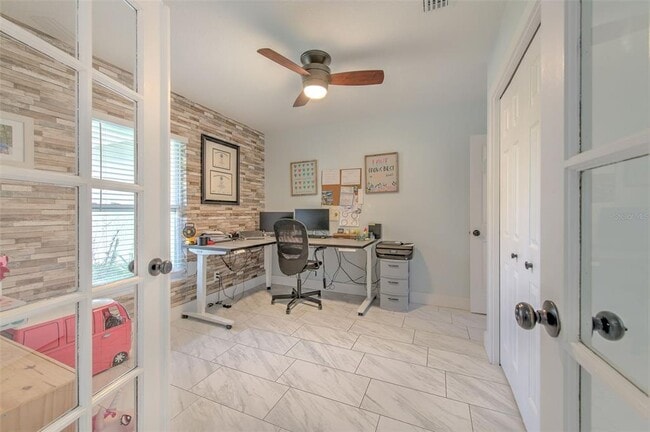 Foto del edificio - 4810 Centerbrook Ct