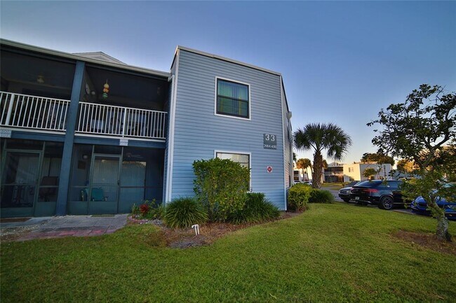 Building Photo - 3992 Atrium Dr