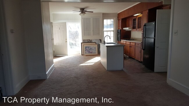 Foto del edificio - 2 br, 1 bath House - 475 Landing Lane Unit 1