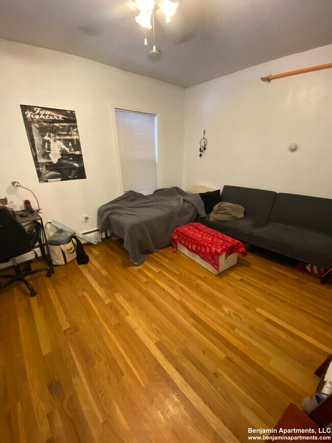 Foto del edificio - 28 S Huntington Ave