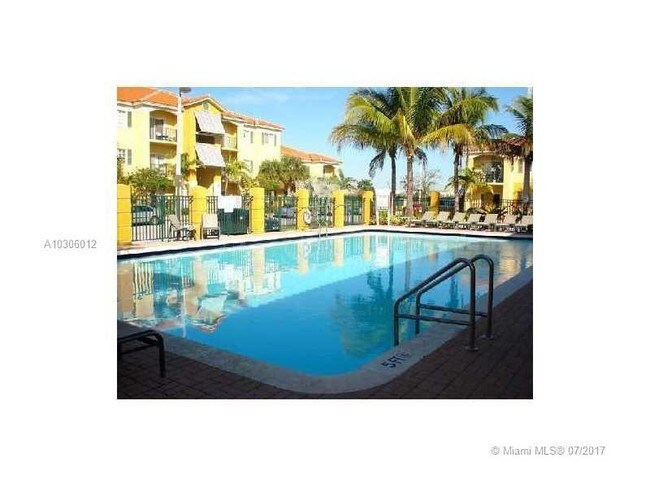 Foto del edificio - 7220 NW 114th Ave