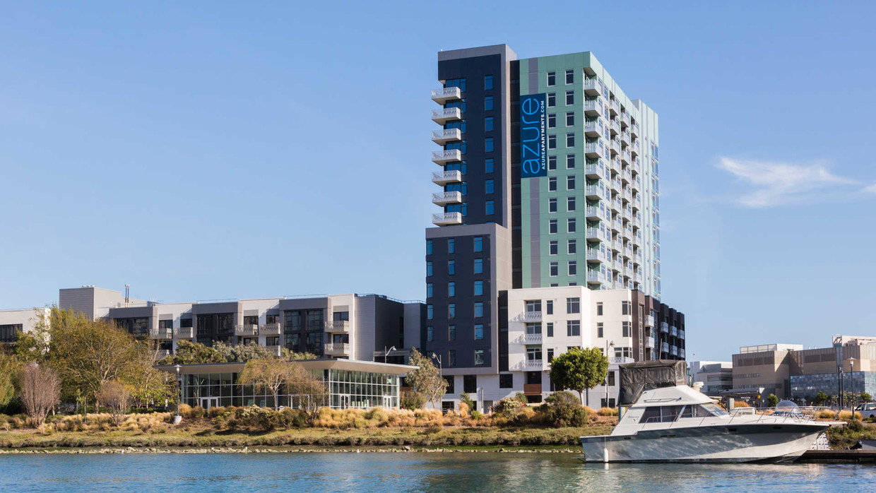 Vista de Azure Apartments en Mission Bay - Azure