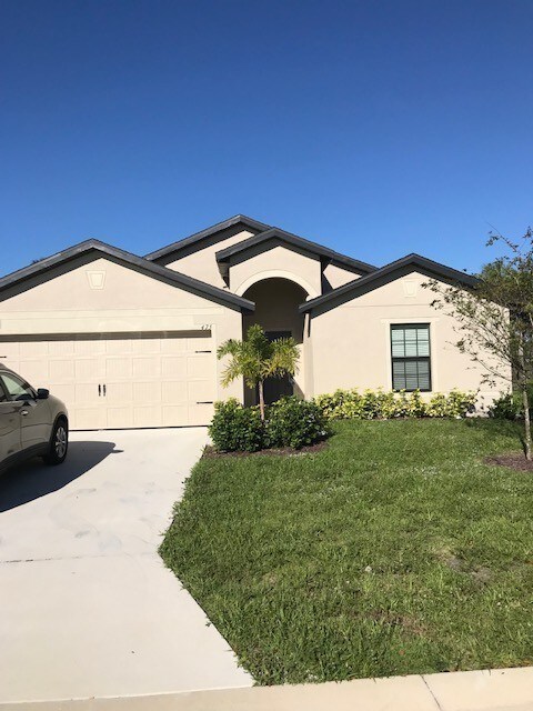 Building Photo - $1350- BRAND NEW!! 3/2 in Shadow Lakes.