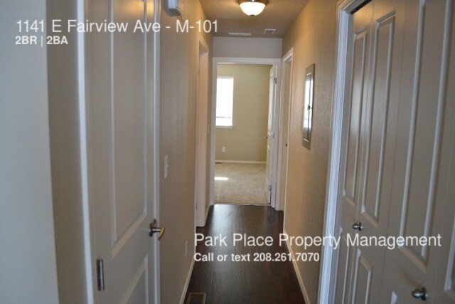 Building Photo - 1141 E Fairview Ave