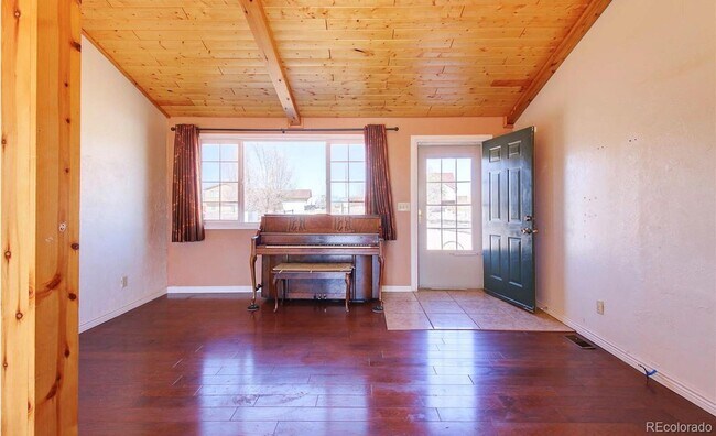 Foto del edificio - Lovely 3 bedroom home in Pueblo West!