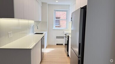 Building Photo - 10 Av. Rosemount