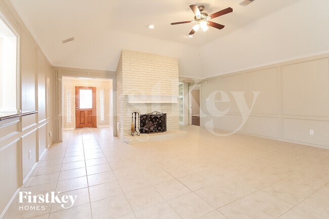 Foto del edificio - 2303 Prestwick Dr