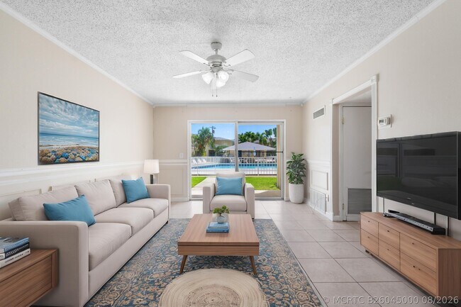 Foto del edificio - 510 Prosperity Farms Rd