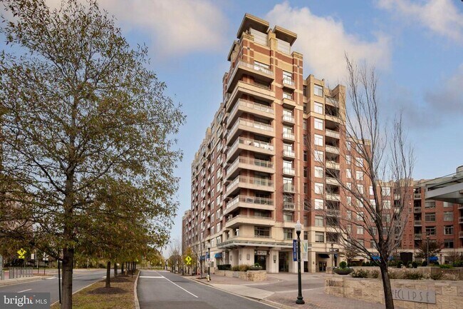 Foto del edificio - 3600 S Glebe Rd