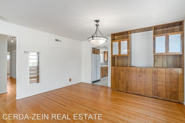 Building Photo - 3 br, 1 bath House - 14467 LOCUST ST 14467