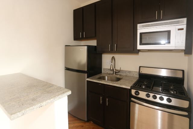 Foto del edificio - 4644 N Paulina St