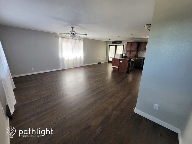 Building Photo - 1302 Eagle View Drive, Colorado Springs, C...