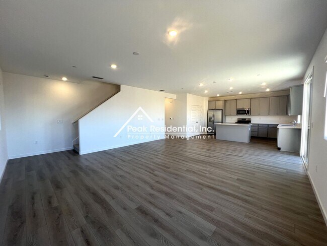 Foto del edificio - Brand New Rancho Cordova 4bd/3ba Home with 2 Car Garage!