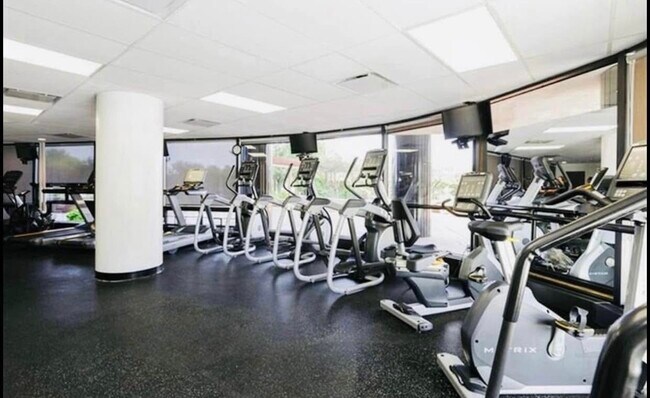 Foto del edificio - 5415 N Sheridan Rd