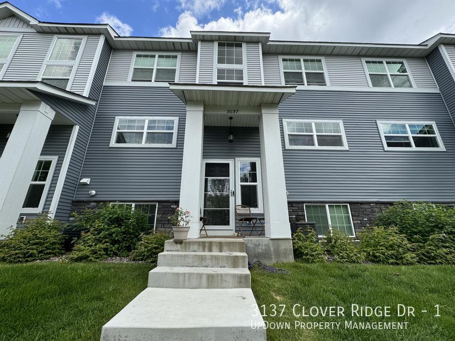 Primary Photo - 3137 Clover Ridge Dr