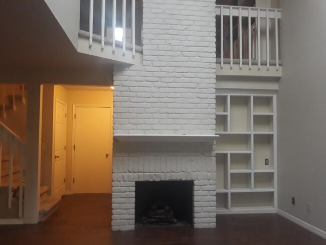 Building Photo - 2877 W Long Cir