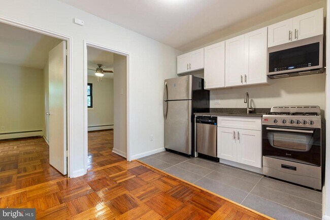 Foto del edificio - 540 W Sedgwick St