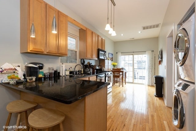 Kitchen - 522 N Ashland Ave