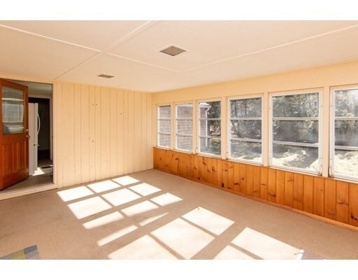 Building Photo - 98 Hillcrest Dr